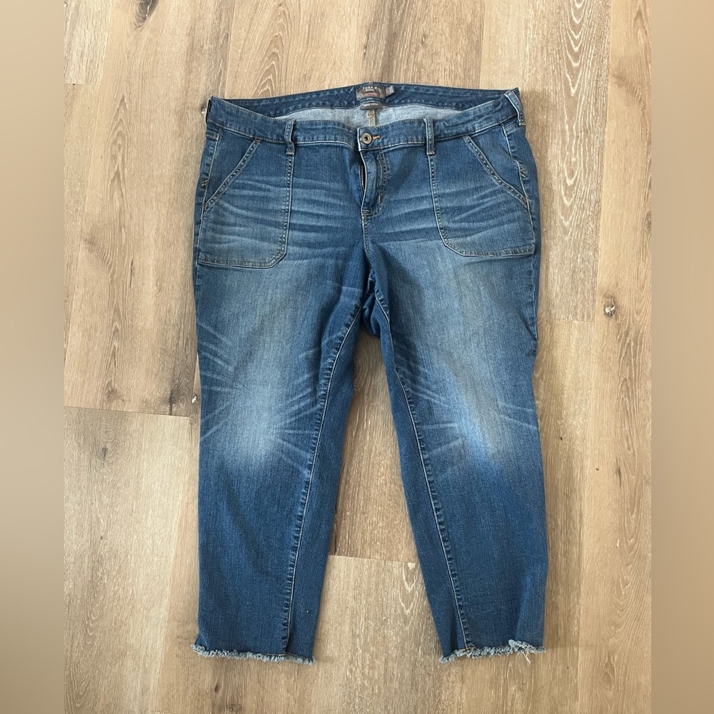 Torrid Crop Boyfriend Jeans